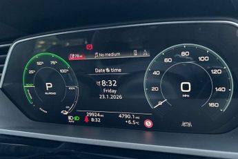 Audi Q8 Black Edition