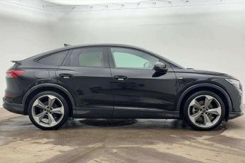 Audi Q4 Black Edition