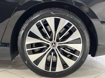 Mercedes-Benz EQE Exclusive Luxury