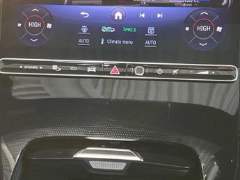 Mercedes-Benz EQE Exclusive Luxury