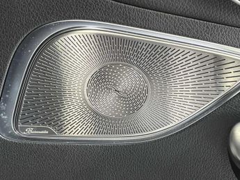 Mercedes-Benz EQE Exclusive Luxury