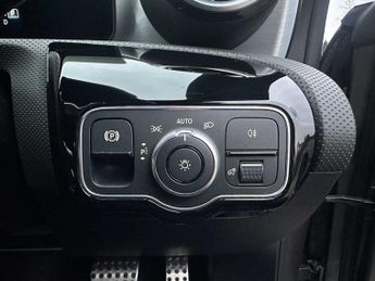 Mercedes-Benz Cla AMG Line