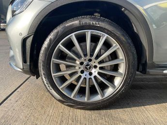 Mercedes-Benz GLC AMG Line