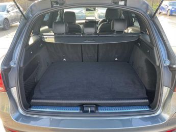 Mercedes-Benz GLC AMG Line