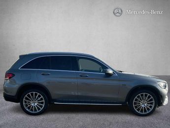 Mercedes-Benz GLC AMG Line