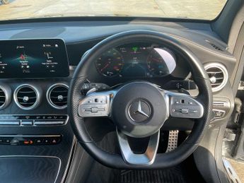 Mercedes-Benz GLC AMG Line