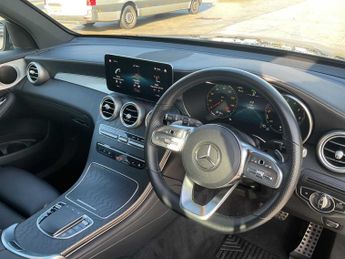 Mercedes-Benz GLC AMG Line