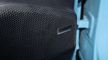 Porsche Macan Electric 