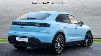 Porsche Macan Electric 