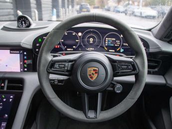 Porsche Taycan Saloon 