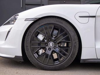 Porsche Taycan Saloon 