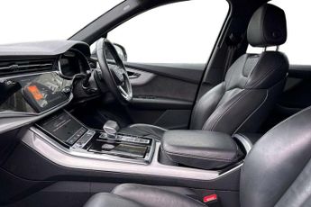 Audi Q7 S Line