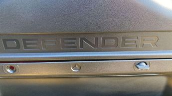 Land Rover Defender 90 Diesel 