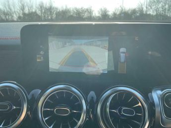 Mercedes-Benz EQB AMG Line