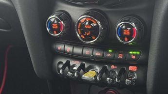 MINI Hatchback Cooper S Level 2