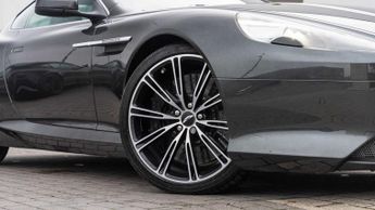 Aston Martin DB9 