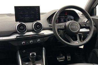 Audi Q2 S Line