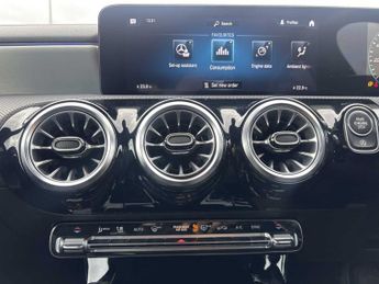 Mercedes-Benz Cla AMG Line