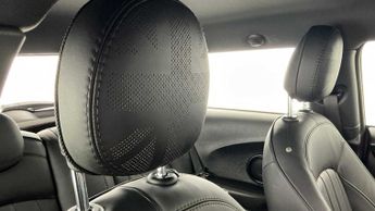 MINI Hatchback Cooper Exclusive