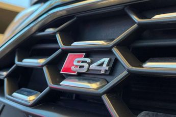 Audi A4 S4