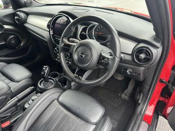 MINI Hatchback Cooper Exclusive