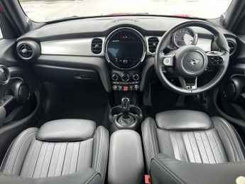 MINI Hatchback Cooper Exclusive