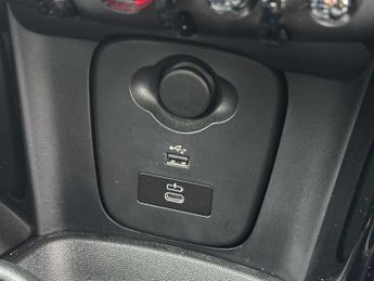 MINI Hatchback Cooper Exclusive