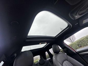 MINI Hatchback Cooper Exclusive