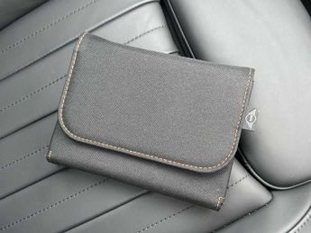 MINI Hatchback Cooper Exclusive