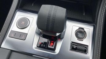 Jaguar F-PACE R-Dynamic S