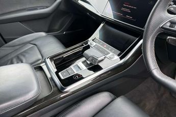 Audi Q7 Black Edition