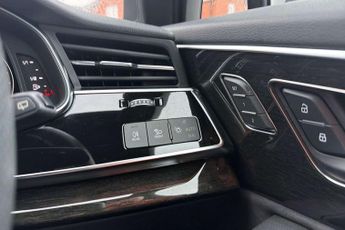 Audi Q7 Black Edition