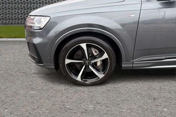 Audi Q7 Black Edition