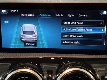 Mercedes-Benz Cla AMG Line