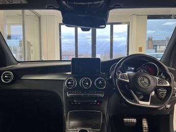 Mercedes-Benz GLC AMG Line