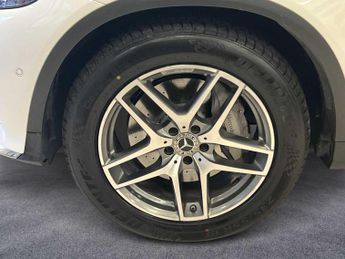 Mercedes-Benz GLC AMG Line