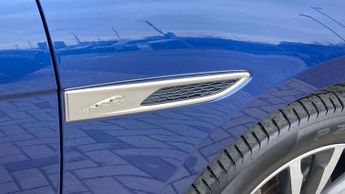 Jaguar F-PACE R-Dynamic S