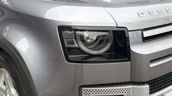 Land Rover Defender SE