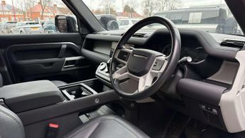 Land Rover Defender SE