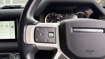 Land Rover Defender SE