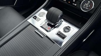 Jaguar F-PACE R-Dynamic HSE Black