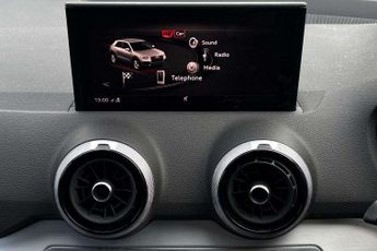 Audi Q2 Black Edition