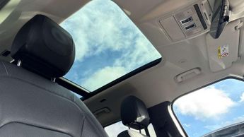 Land Rover Defender XS Edition