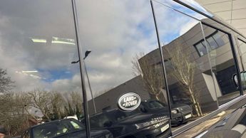 Land Rover Defender XS Edition