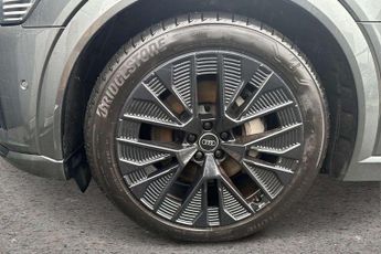 Audi Q8 Black Edition