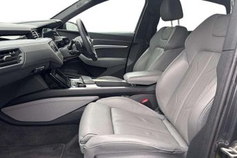 Audi Q8 Black Edition