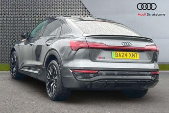 Audi Q8 Black Edition