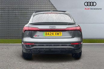 Audi Q8 Black Edition