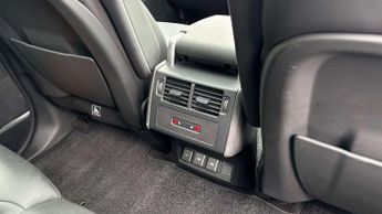 Land Rover Discovery R-Dynamic HSE