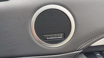 Land Rover Discovery R-Dynamic HSE